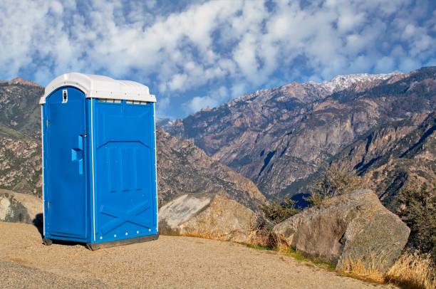 Best Luxury portable toilet rental  in Athens, IL