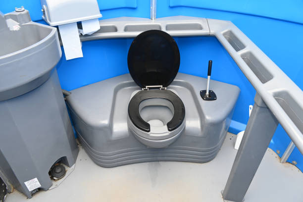 Best Sanitation services for porta potties  in Athens, IL